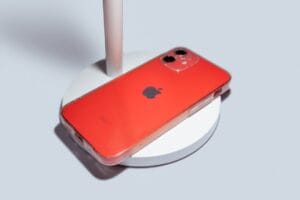 iPhone con funda satelital: Apple patenta conexión al espacio