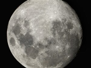 Oxígeno lunar: la NASA revoluciona la carrera espacial con espejos gigantes