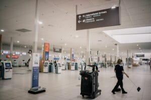 Aeropuerto español ocultaba tesoro medieval de 5.000 monedas
