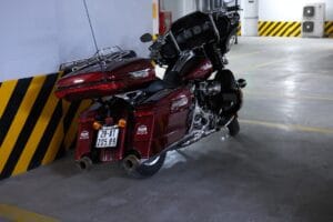 Defensa: una tienda de motos suministraba piezas para cazas militares