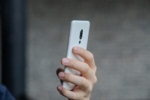 Innovación en móviles: las 'chorraditas' útiles que Samsung y Apple no ven