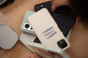 Microsoft cierra su Discord por burlas sobre IA: la historia de 'Microslop'