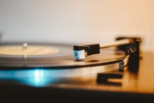 IA: OpenAI entra al Pentágono mientras disputa el control con Anthropic