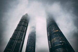 Rascacielos invisible: París gasta 700 millones para ocultar su edificio más odiado