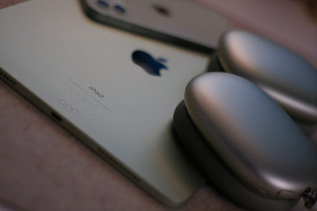 John Ternus hereda un Apple en transición: ¿podrá encontrar el siguiente gran invento?