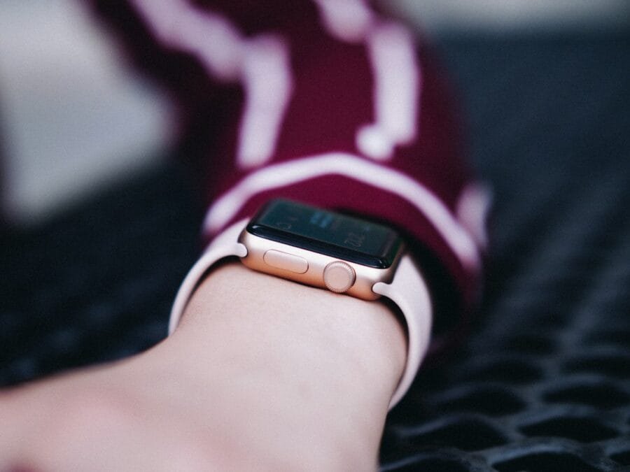 El smartwatch infantil chino que controla a los niños (y los engancha)