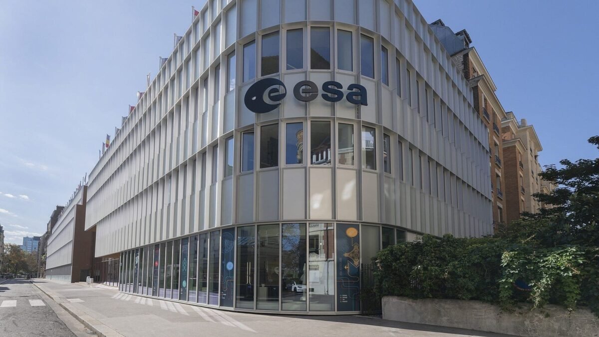 La ESA prueba robots y drones guiados por satélite para desastres